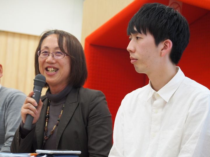 金沢大学准教授の岩本健良さんは、パネルディスカッションの冒頭でLGBTに関する報道の変遷を振り返った。
