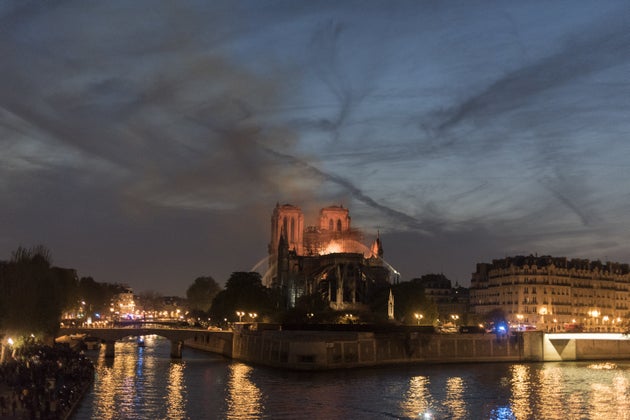 Notre-Dame de Paris: pourquoi Dieu a préféré couper la parole à Emmanuel