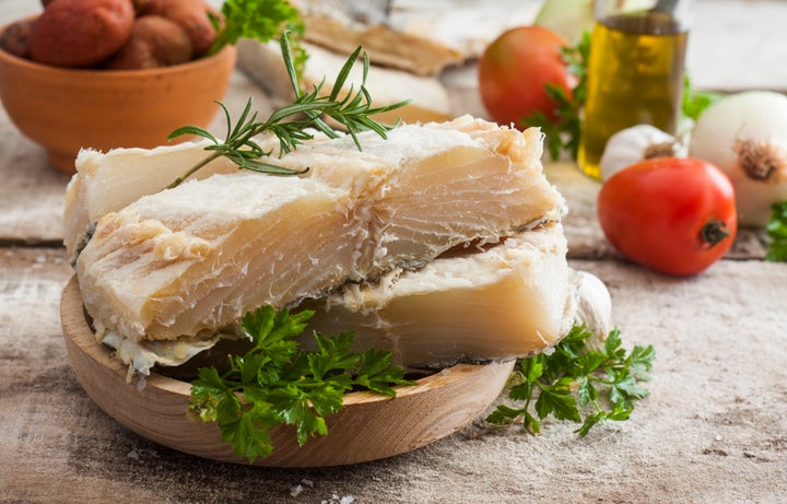 De acordo com a legislação brasileira, apenas 3 espécies podem ser certificadas como “bacalhau” no País.
