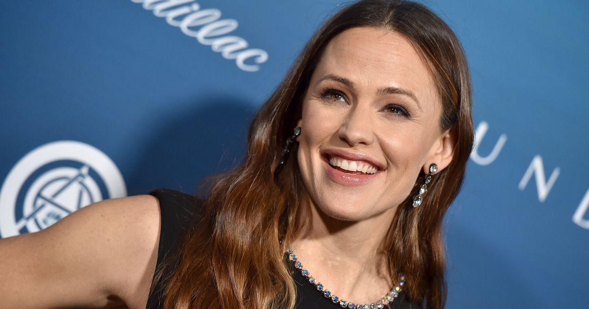 25 Honest Quotes About Motherhood From Jennifer Garner