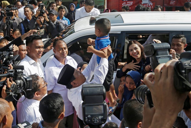 Ο έτερος υποψήφιος Πραμπόβο Σουμπιάντο