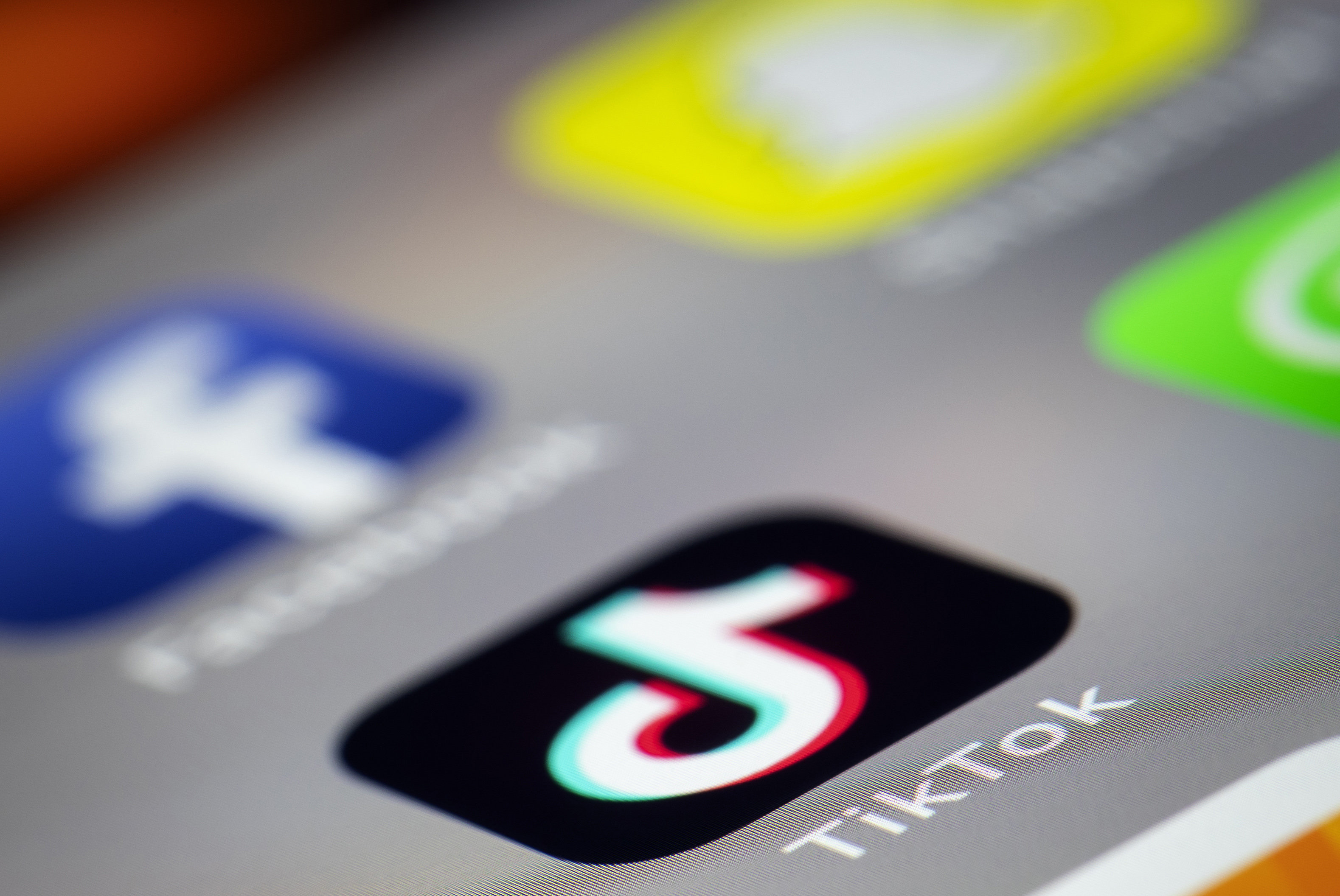 TikTok Vanishes From Google, Apple App Stores In India After Court ...