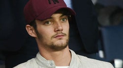 Louis Sarkozy, de l’école militaire aux mocassins