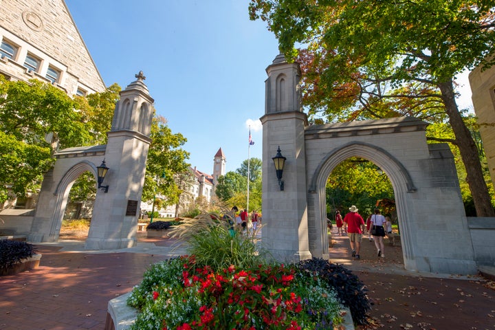 There were 17 known mumps cases at Indiana University in Bloomington on Thursday, a school official said.