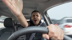 Les Français champions d’Europe de l’oubli du clignotant au