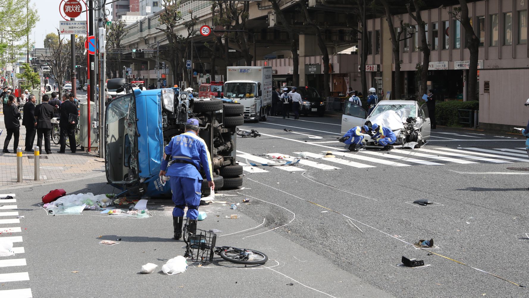 池袋の母娘の死亡事故 メディアが 容疑者 と報じない理由とは ハフポスト