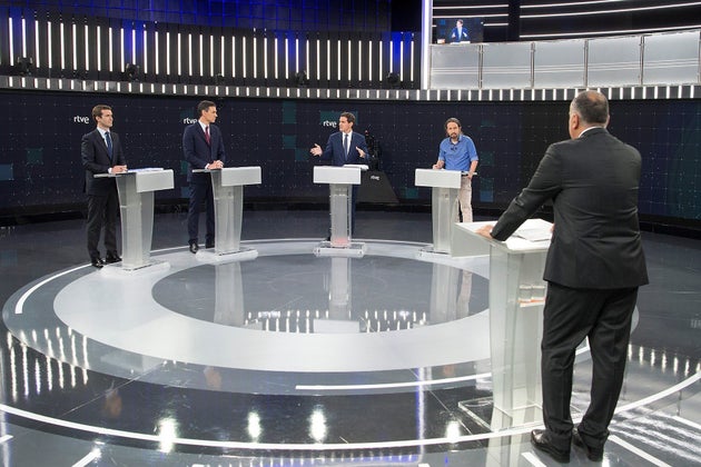 La España rural, la política exterior o la cultura, los grandes temas olvidados del