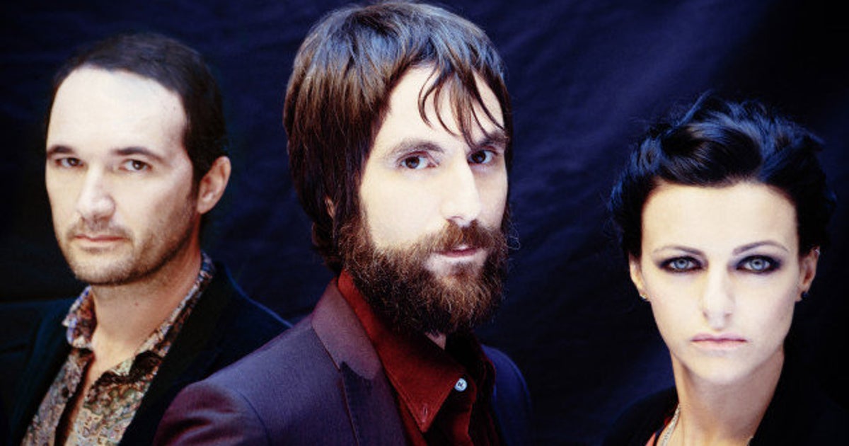 Musica La Politica Dei Baustelle Bisogna Rompere Con Le Facce Del Passato Beppe Grillo E Un Elemento Di Novita Martedi Esce Il Nuovo Album Fantasma Foto Video L Huffpost