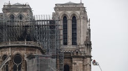 Des ouvriers ont fumé sur l’échafaudage de Notre-Dame, l’entreprise exclut tout lien avec