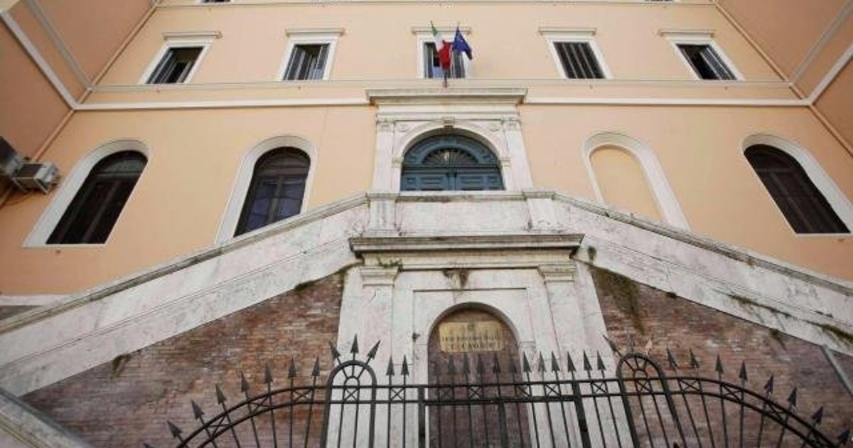 Scuola Cisl Uil E Gilda Sospendono Lo Sciopero Di Sabato La Cgil 