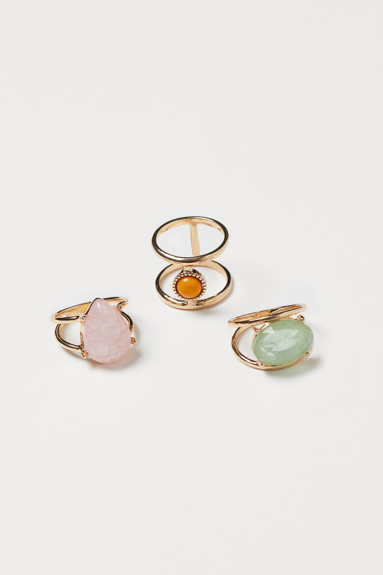 Scarlett Johansson Infinity Ring 2025