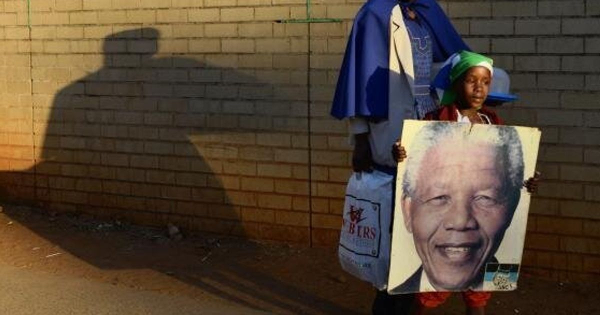 Nelson Mandela La Guerra Senza Esclusione Di Colpi Attorno Al Capezzale Di Mandela Foto L Huffpost