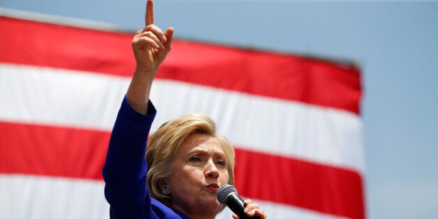 U.S. Democratic presidential candidate Hillary Clinton makes a speech during a campaign stop in Lynwood, California, United States June 6, 2016. REUTERS/Mike Blake 