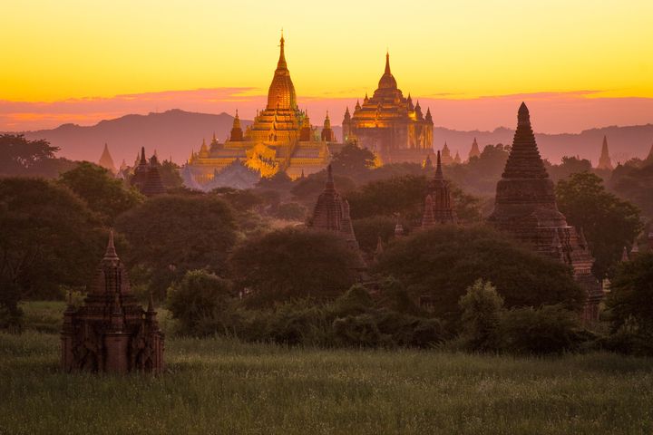 Bagan Pagoda field during sunset