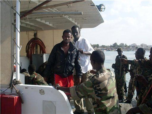 Somali Pirates Captured After Mistakenly Firing On German Navy Vessel ...