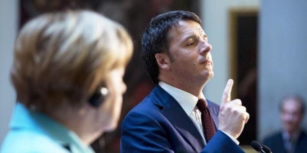 FT, Renzi arrabbiato per il doppiogiochismo di Merkel con Putin. Il casus belli sul Nord Stream
