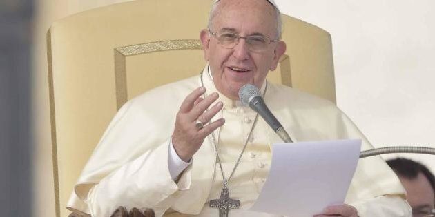 Papa Francesco Andremo In Paradiso Come Gli Animali Cosi Il Pontefice In Un Udienza Sul Tema Della Vita E Della Morte L Huffpost