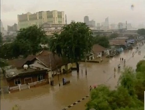 Climate Change Puts Jakarta In Jeopardy (VIDEO) | HuffPost The World Post