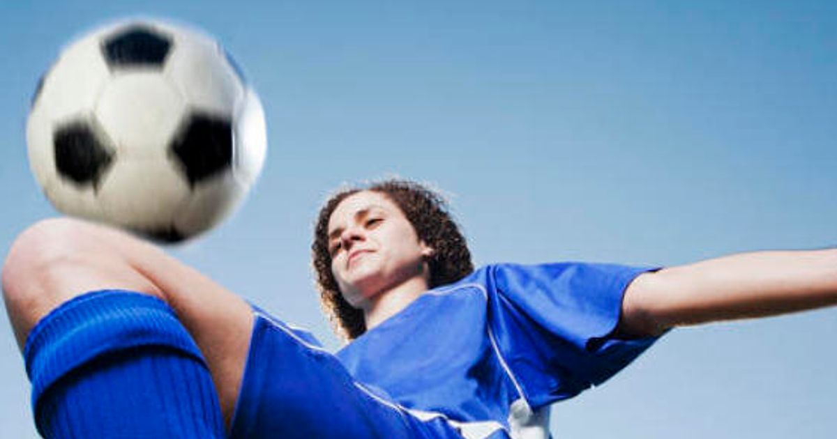 Sono Una Donna E Gioco A Calcio L Huffpost