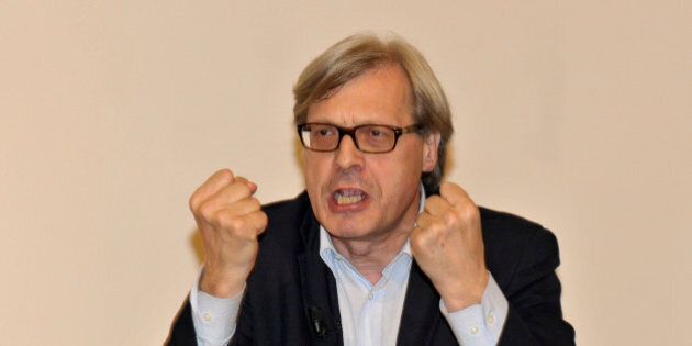 Vittorio Sgarbi su Facebook: "Capre che non siete altro, oggi è sabato