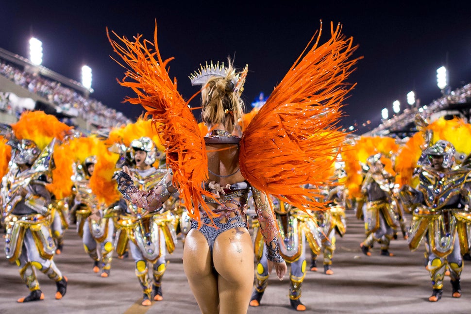 Rio carnival booty — pic 6
