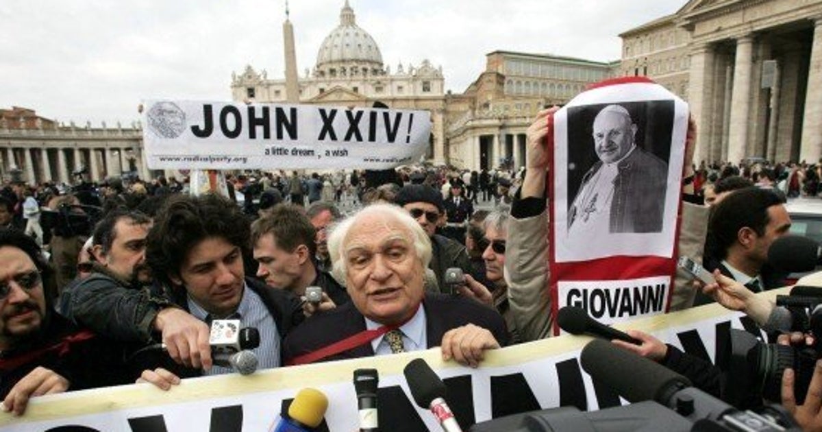 Marco Pannella e i pontefici: dalla lettera a Papa Francesco al manoscritto  a Giovanni Paolo II | L'HuffPost