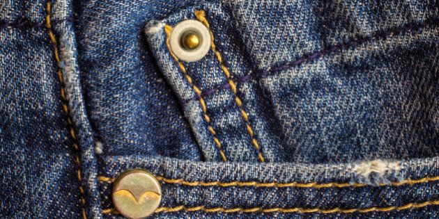 A Cosa Servono I Bottoni Sulle Tasche Dei Jeans La Storia