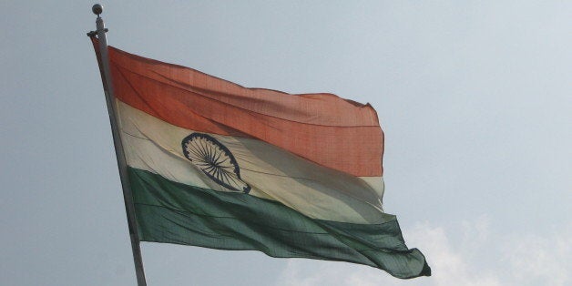 On my way back from Chennai earlier today, I got to see and capture the Indian flag - the largest that I have seen - at Sripe