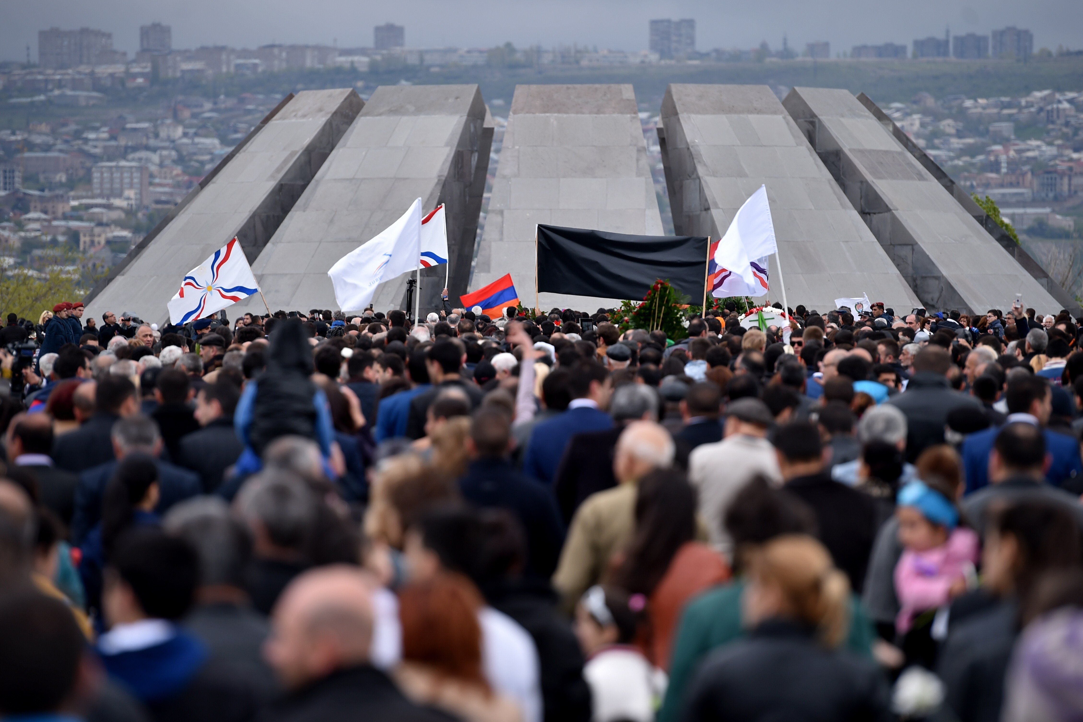 Poignant Photos From Around The World Show Armenian Genocide Has Not   5cc14a5c240000330024fc82 