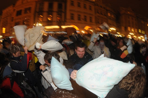 Prague Pillow Fight Czechs And Tourists Create Feather Blizzard