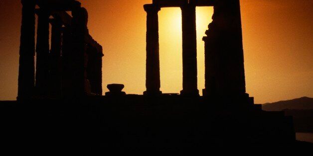 GREECE - AUGUST 24: Temple of Poseidon at sunset, Cape Sounion, Attica, Greece. Greek civilisation, 5th century BC. (Photo by DeAgostini/Getty Images)