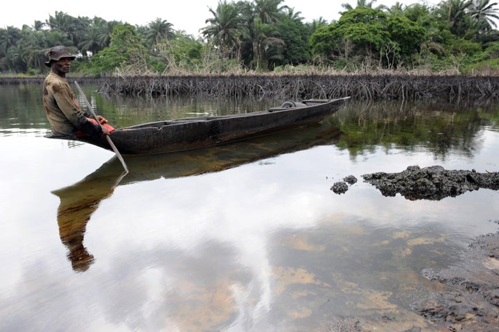 Shell Accepts Liability For Two Oil Spills In Nigeria | HuffPost The ...