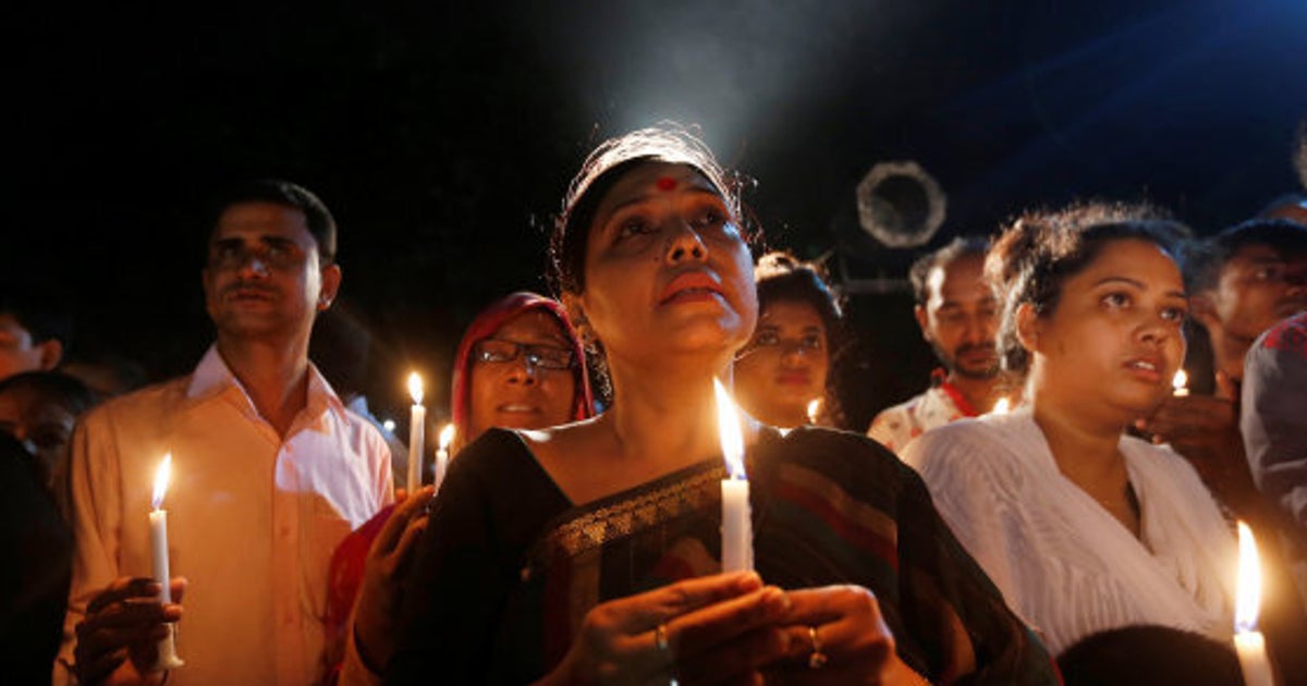 Attacco a Dacca. Era musulmano e poteva salvarsi ma decide di rimanere Attacco a Dacca. Era musulmano e poteva salvarsi ma decide di rimanere