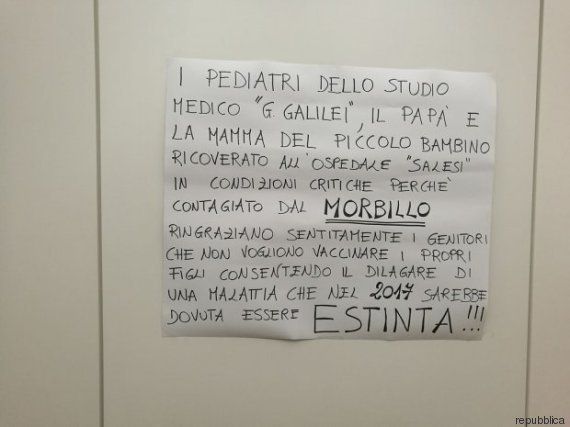 Il Messaggio Di Questi Genitori E La Migliore Risposta A Chi Non Vaccina I Propri Figli Contro Il Morbillo L Huffpost