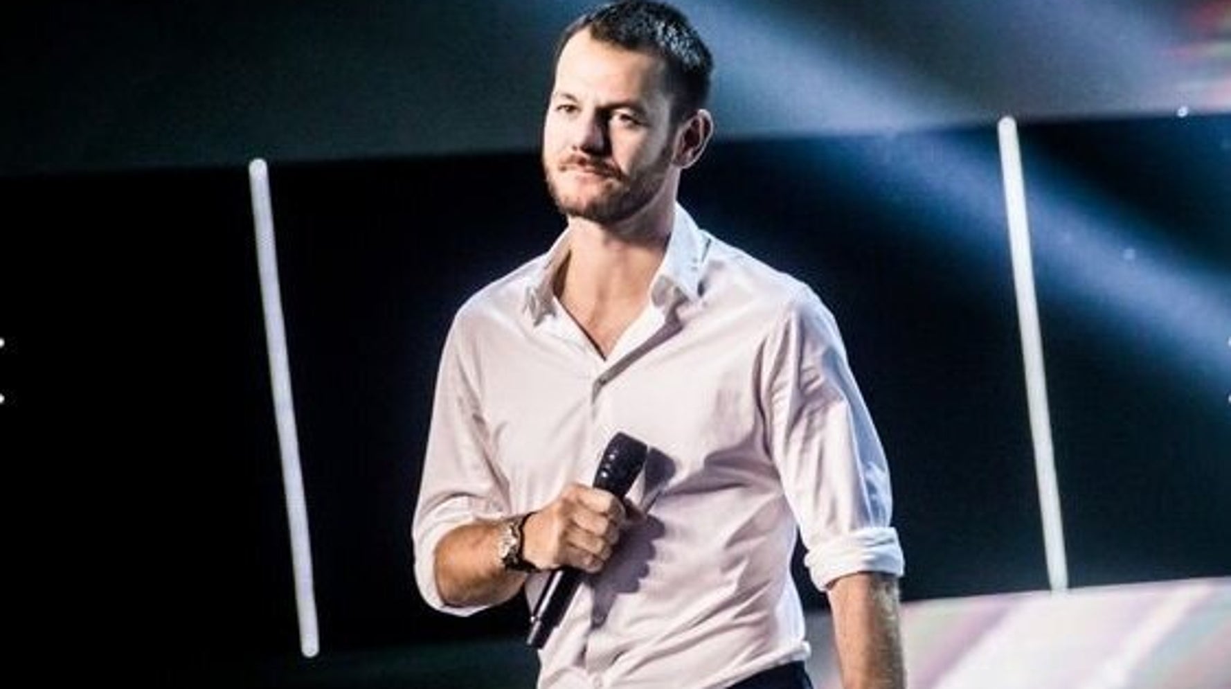 La Vera Star Della Seconda Puntata Delle Audizioni Di X Factor 11 E Alessandro Cattelan L Huffpost