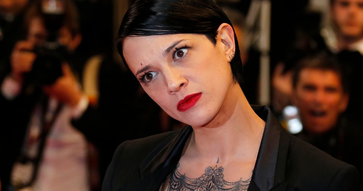 Anche Asia Argento Tra Le Vittime Di Weinstein Costretta A Subire