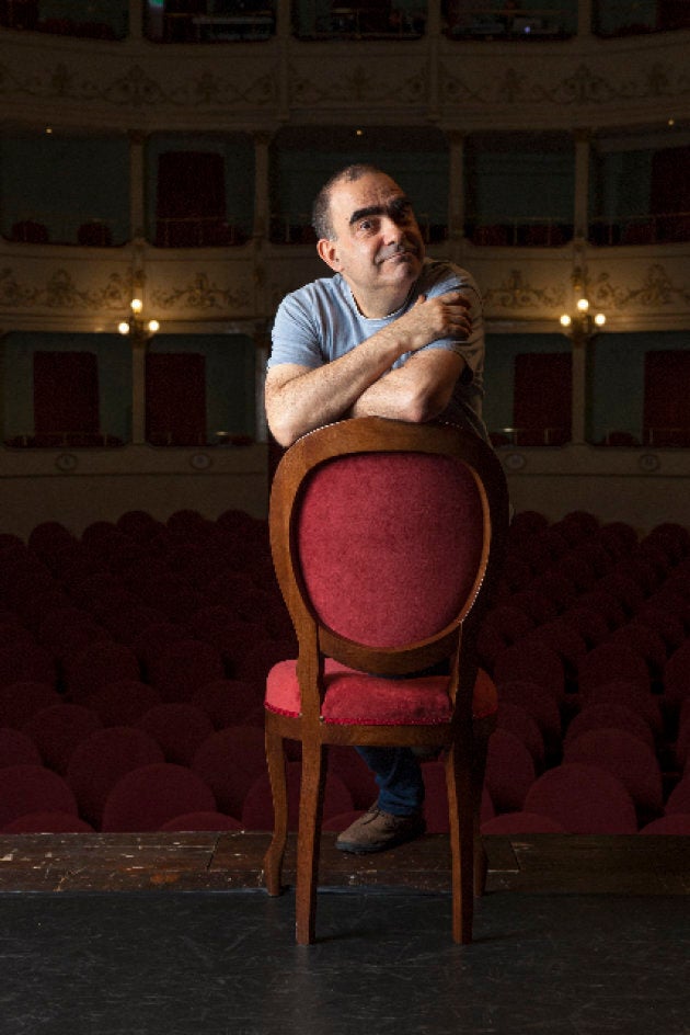 elio senza le storie tese canta e recita il flauto magico di mozart l huffpost