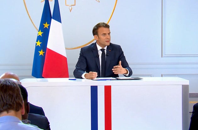 Emmanuel Macron a choisi, pour sa première grande conférence de presse, de faire son allocution...