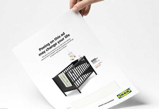 Ikea Promuove La Culla Con Un Test Di Gravidanza Urinare Su Questo