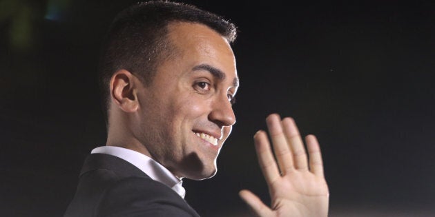 Luigi Di Maio è Laureato O No