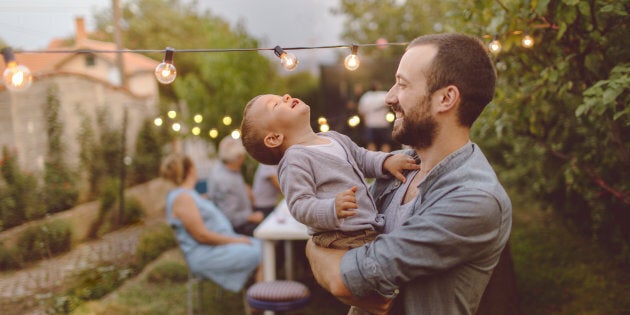 Perche E Importante Raccontare Ai Nostri Figli Le Storie Di Famiglia L Huffpost