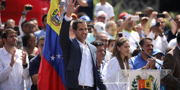 Tutta Europa Tranne L Italia Riconosce Guaido Come Presidente Ad Interim Del Venezuela L Huffpost