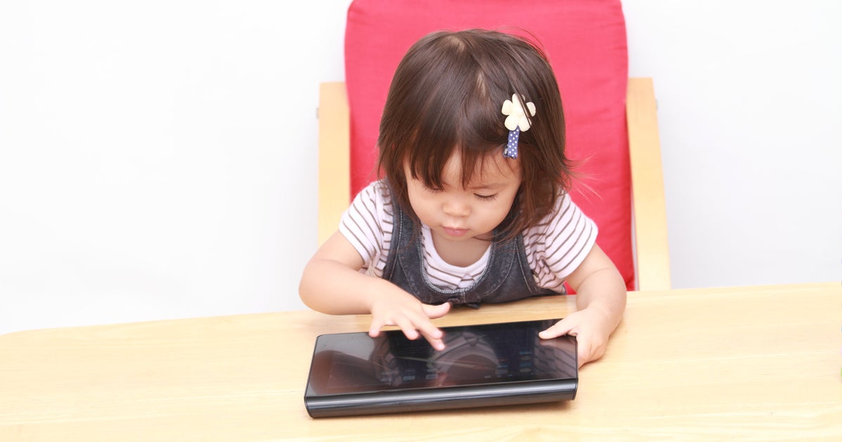 スマホ動画 子どもに見せると悪い影響がある Whoの見解 ハフポスト