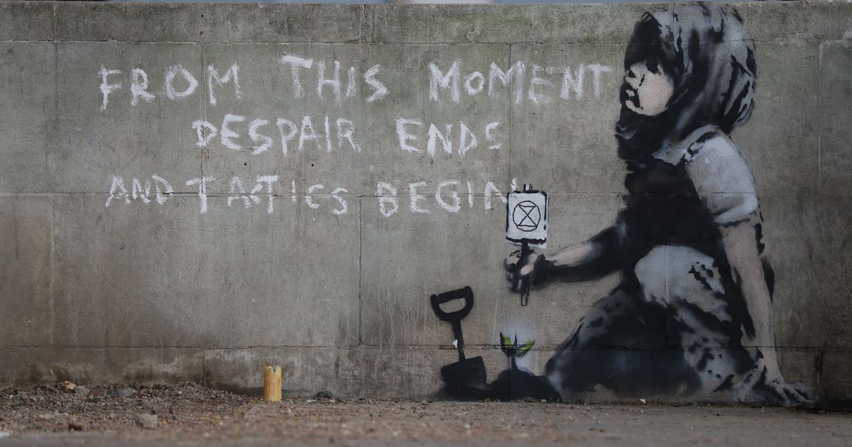 'Banksy' Artwork Mysteriously Appears By Site Of Extinction Rebellion Protests