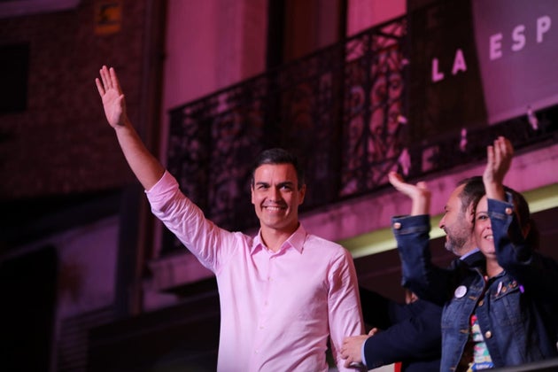 La victoria del PSOE dibuja una España de