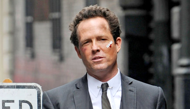 Dean Winters Allstate S Mayhem Guy Says He Died For 5