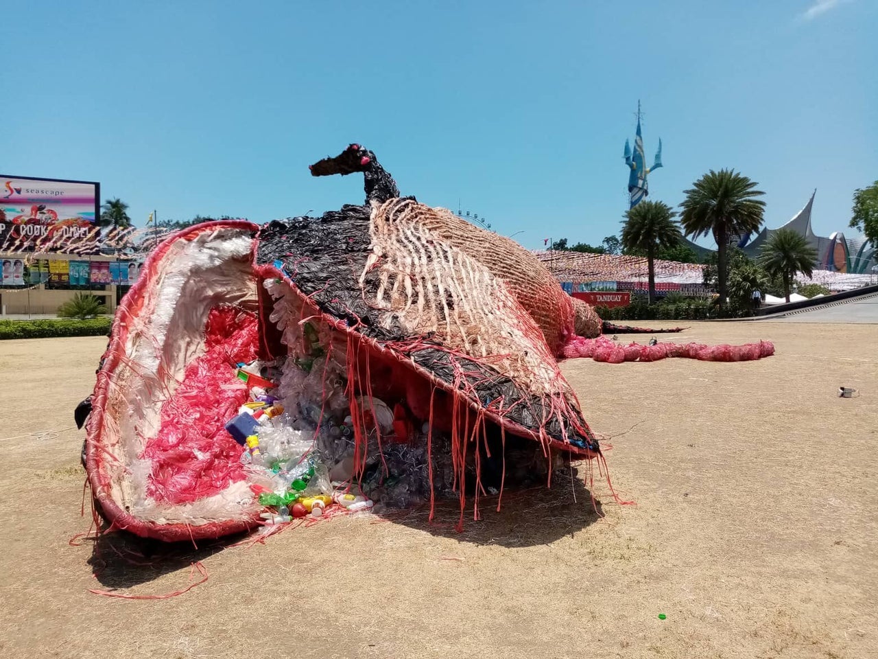 "The Cry of the Dead Whale" was built with plastic trash like soda bottles and shopping bags.