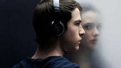 “13 Reasons Why” responsable d’une “contagion suicidaire”? Un pédopsychiatre