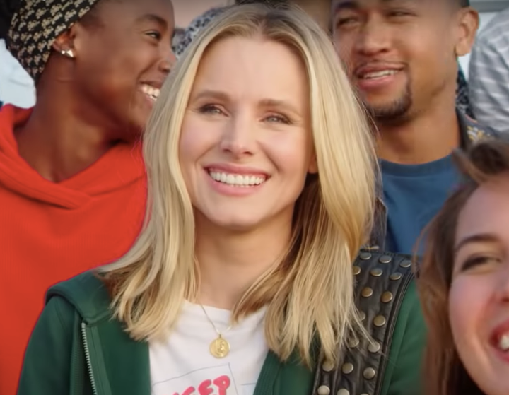Kristen Bell returns as Veronica Mars in Hulu's eight-episode revival of the beloved cult series.