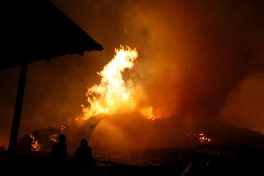 Des incendies ravagent le Chili